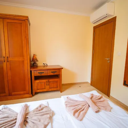 Dream In Santa Marina - 2 Bedrooms, 2 Baths And A Huge Terrace Lejlighed Sozopol